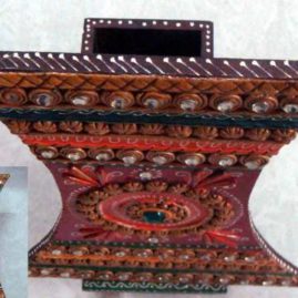 flower pot of wood, renu jindal