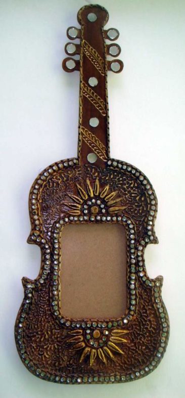 Handicraft photo frame, renu jindal, artselvez