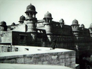 The Gwalior Fort photo, a castle in India, george gaste